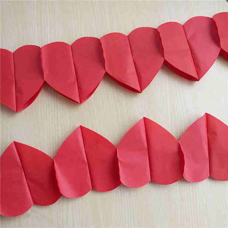 DIY Decorative Red Heart Paper Garland For Wedding Decoration